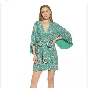 Alexia admor Dania draped dolman green dress size 8
